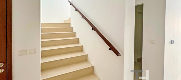 4 bedrooms Townhouse in Town Square, UAE No. 28591 10