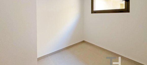 4 bedrooms Townhouse in Town Square, UAE No. 28591 9