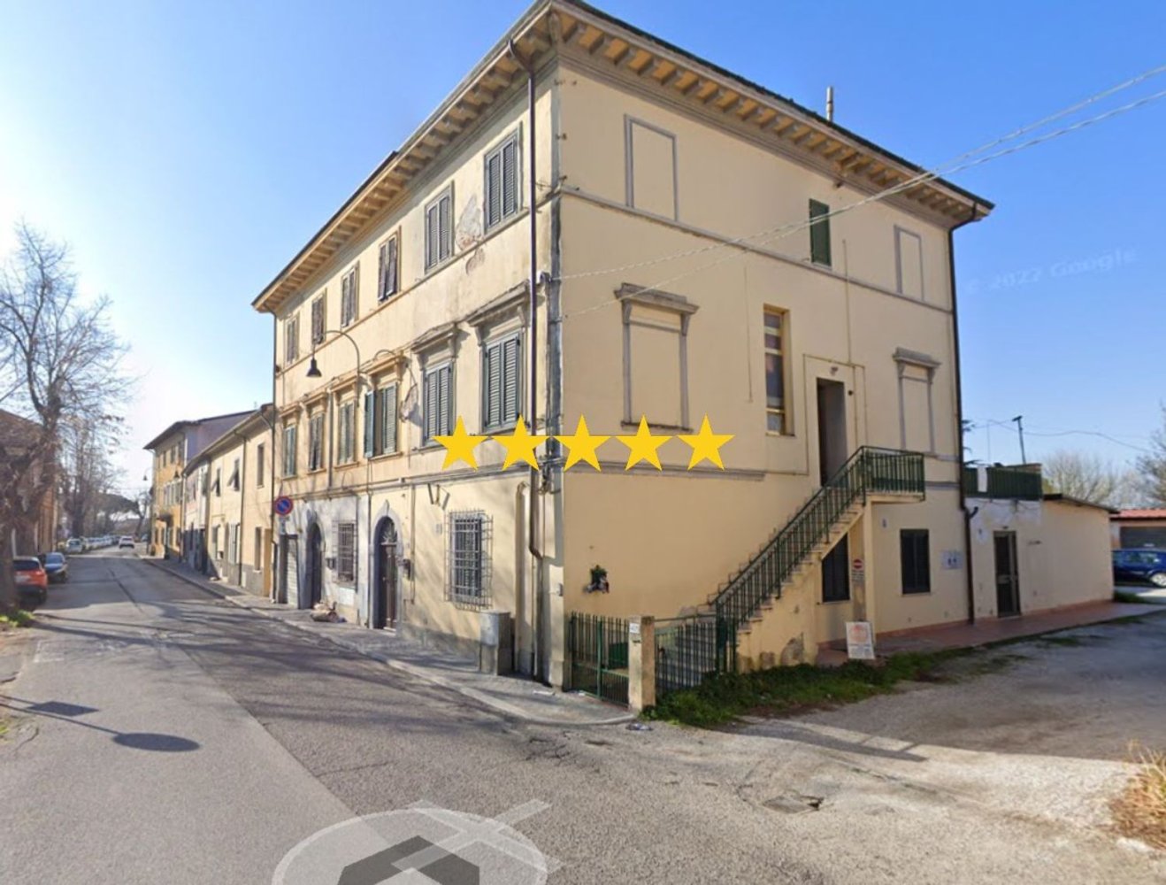 4 bedrooms Apartment in Pisa, Italy No. 380663