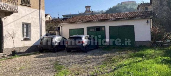 5 rooms Apartment in Stazzano, Italy No. 204463 3