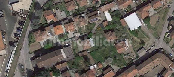 5 rooms Apartment in Stazzano, Italy No. 204463 10