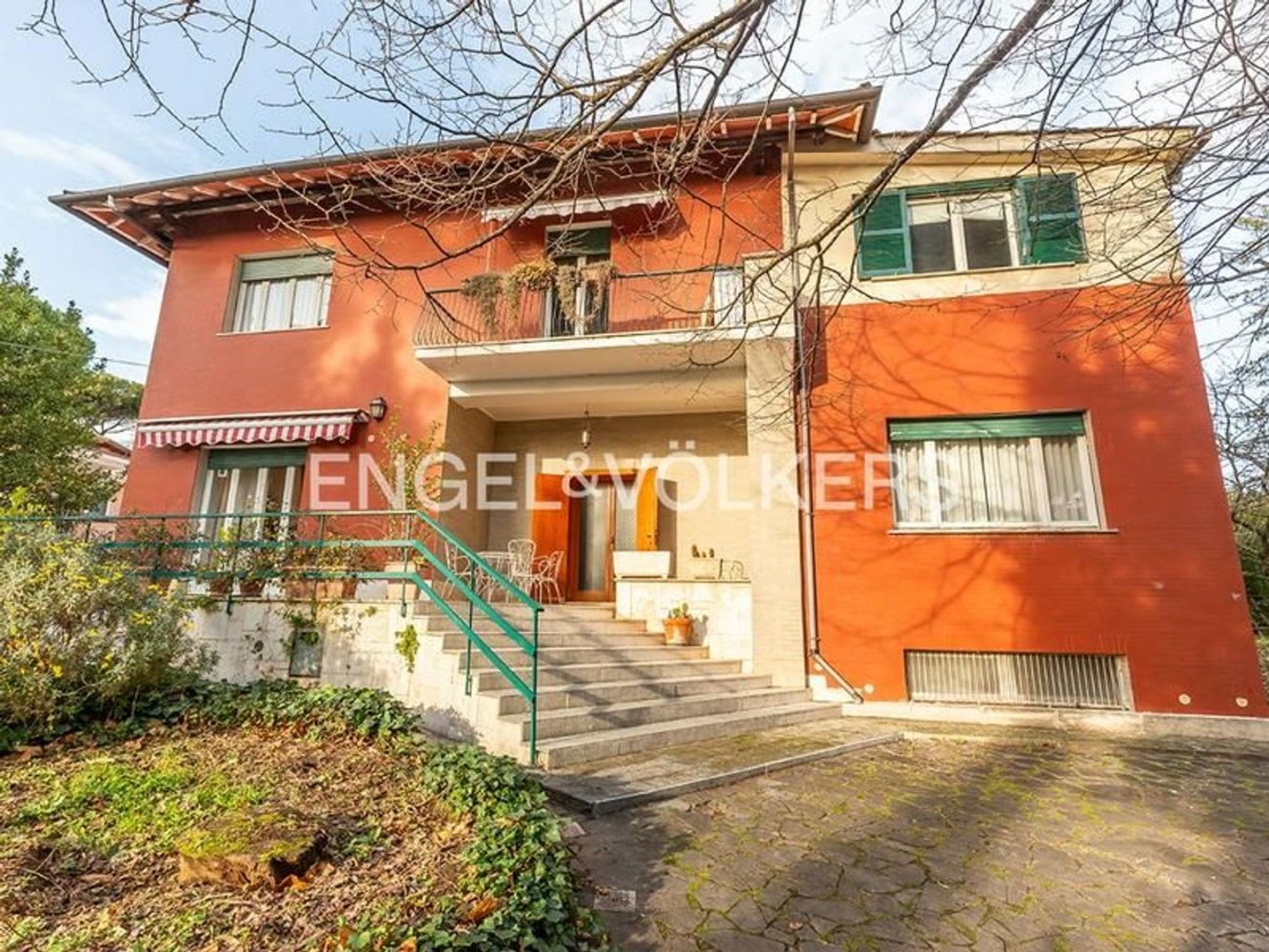 7 rooms Villa in Grottaferrata, Italy No. 129178