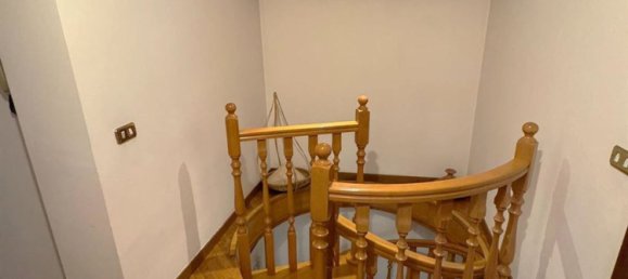 Apartamento de 4 divisões em Cremona, Italy N.º 261338 36