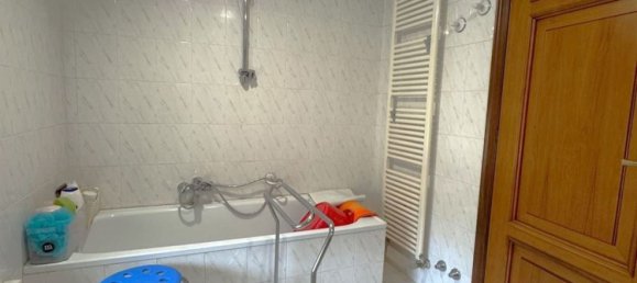 Apartamento de 4 divisões em Cremona, Italy N.º 261338 27