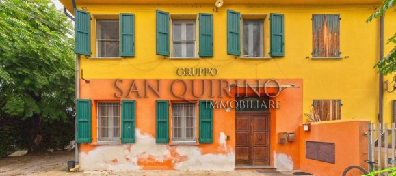 3 bedrooms Apartment in Novellara, Italy No. 325570 3