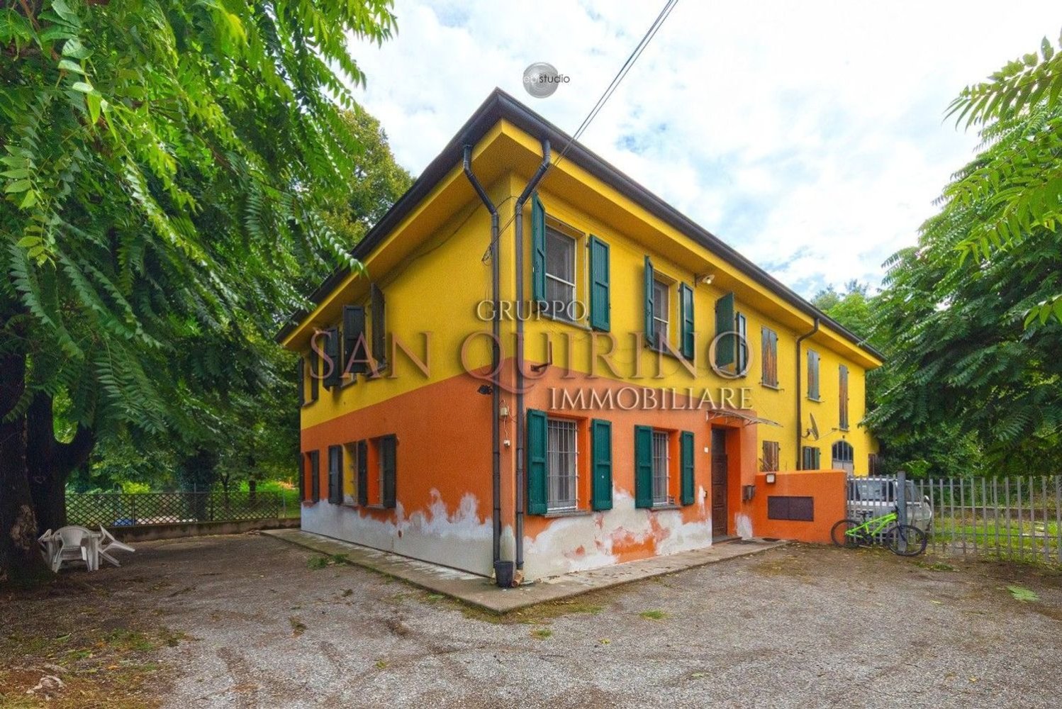 3 bedrooms Apartment in Novellara, Italy No. 325570