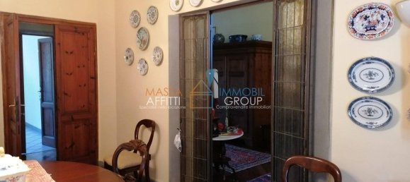 Villa de 3 dormitorios en Carrara, Italy No. 48083 11