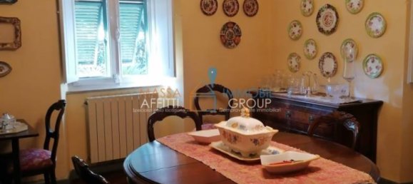 Villa de 3 dormitorios en Carrara, Italy No. 48083 9