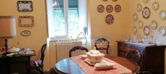 Villa de 3 dormitorios en Carrara, Italy No. 48083 13