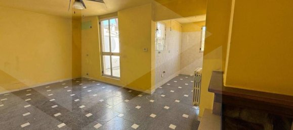 4-salle Maison à Torremaggiore, Italy No. 18858 9