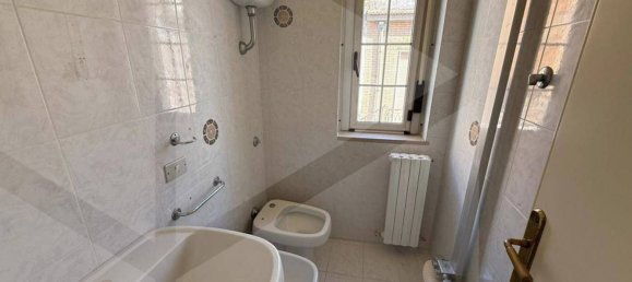 4-salle Maison à Torremaggiore, Italy No. 18858 8