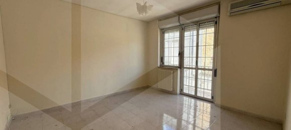 4-salle Maison à Torremaggiore, Italy No. 18858 5