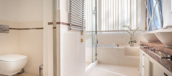 2 bedrooms Townhouse in Marbella, Spain No. 151676 11