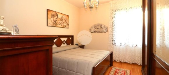 3غرفة فيلا في Rho, Italy رقم 336961 12