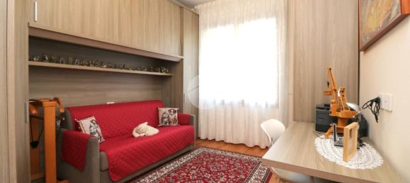 3غرفة فيلا في Rho, Italy رقم 336961 10