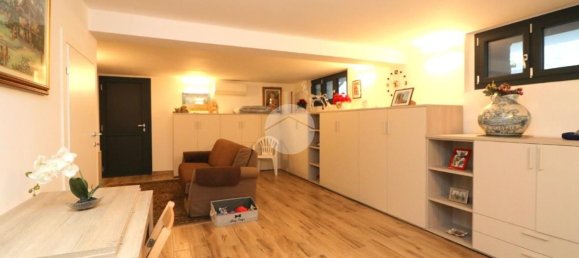 3غرفة فيلا في Rho, Italy رقم 336961 19