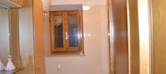4 rooms House in Monticiano, Italy No. 111614 14