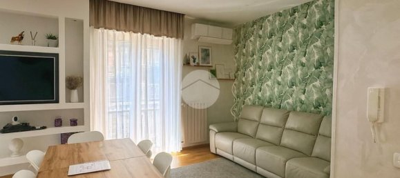4 rooms Apartment in Foggia, Italy No. 261635 6