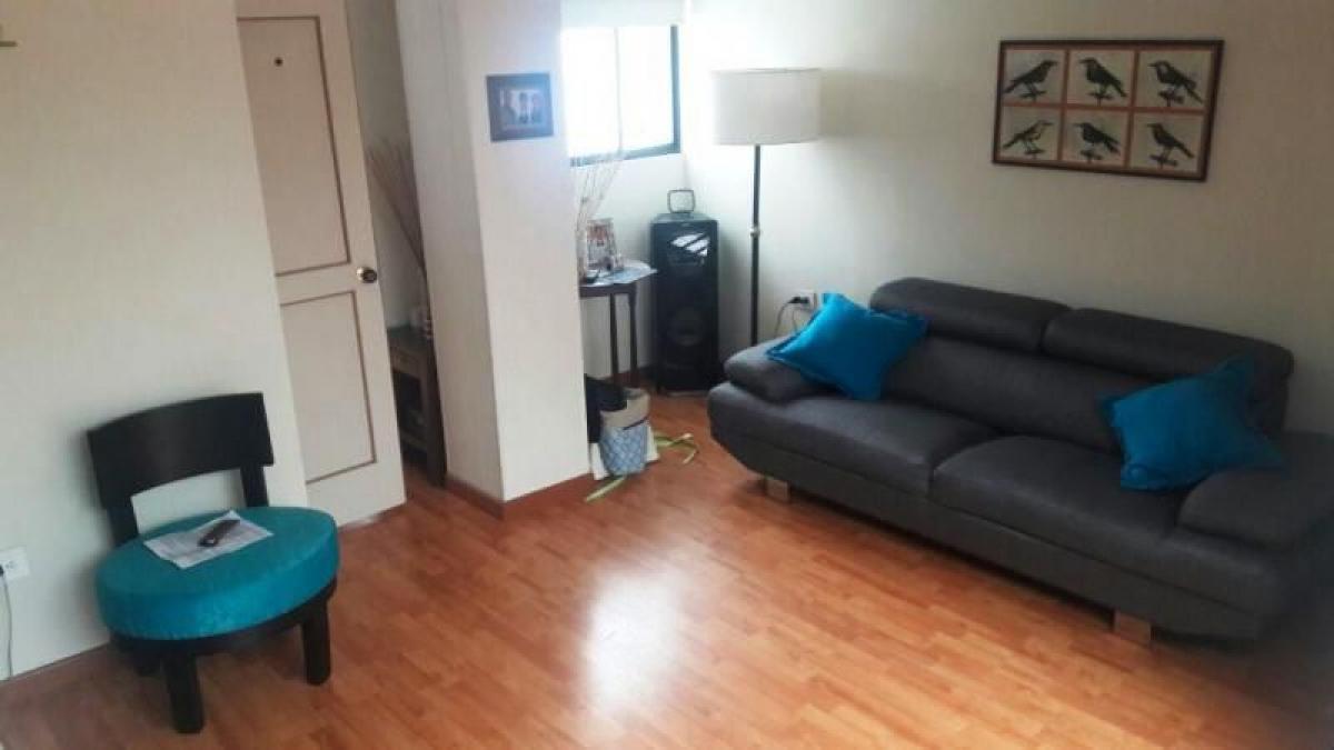 3 bedrooms House in Bogota, Colombia No. 12375