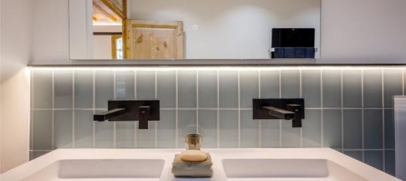 Apartamento de 3 dormitorios en Eixample, Spain No. 182329 48