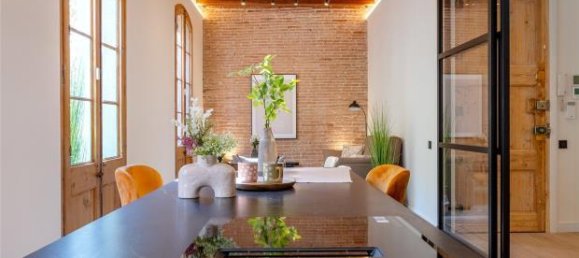 Apartamento de 3 dormitorios en Eixample, Spain No. 182329 5