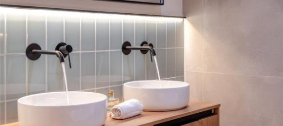 Apartamento de 3 dormitorios en Eixample, Spain No. 182329 33