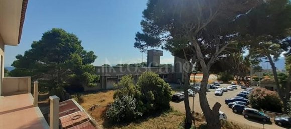 Casa de 5 divisões em Messina, Italy N.º 46401 20