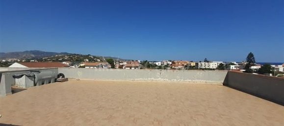 Casa de 5 divisões em Messina, Italy N.º 46401 41