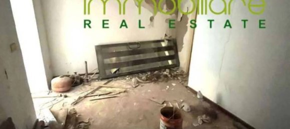 4 bedrooms Apartment in Syracuse, Italy No. 353445 9