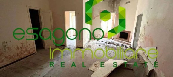 4 bedrooms Apartment in Syracuse, Italy No. 353445 7