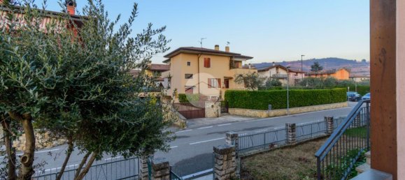 4-Zimmer Haus in San Pietro in Cariano, Italy, Nr. 30601 6