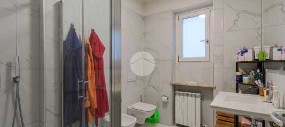 4-Zimmer Haus in San Pietro in Cariano, Italy, Nr. 30601 4