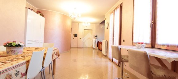 8 rooms Villa in Bellusco, Italy No. 24387 22