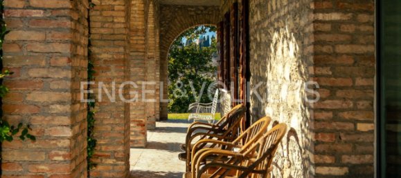 6 Schlafzimmer Villa in San Zenone degli Ezzelini, Italy, Nr. 105268 23