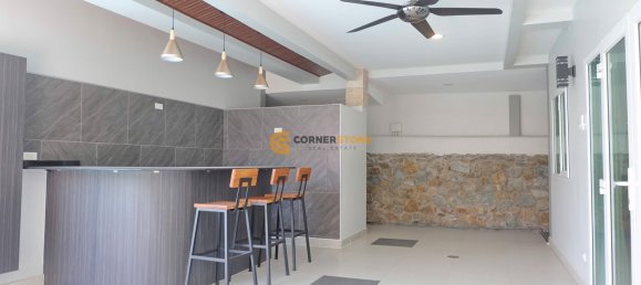 280m² Cafe / restaurant in Chonburi, Thailand No. 25540 2