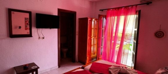 12 Schlafzimmer Stadthaus in Chalkidiki, Greece, Nr. 105868 11