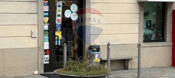 Propiedad comercial de 1 habitación en San Giovanni Bianco, Italy No. 132612 9