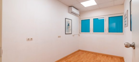 Gewerbliche Immobilie in Barcelona, Spain 62m², Nr. 171810 36