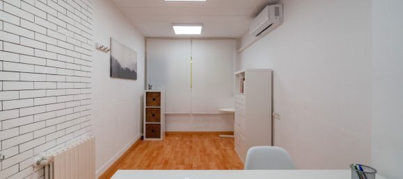 Gewerbliche Immobilie in Barcelona, Spain 62m², Nr. 171810 4