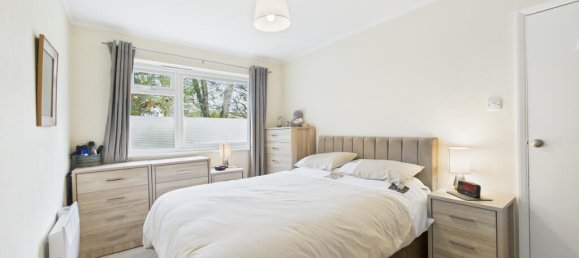 1 bedroom Apartment in Beckenham, United Kingdom No. 919 6