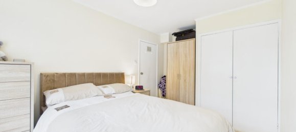 1 bedroom Apartment in Beckenham, United Kingdom No. 919 7