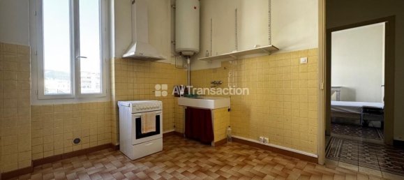 Квартира с 1 спальней в Аяччо, Франция № 355890 3