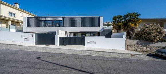 3 bedrooms House in Vila Nova de Famalicao, Portugal No. 168633 2