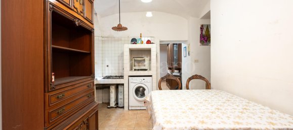 Casa de 6 divisões em Rome, Italy N.º 285126 9