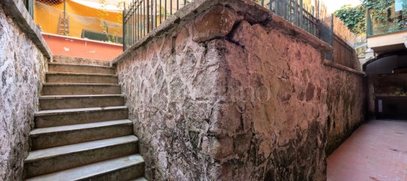 Casa de 6 divisões em Rome, Italy N.º 285126 7