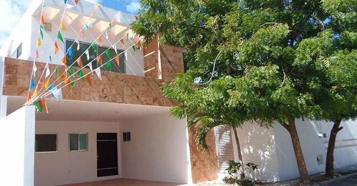 3 bedrooms House in Yucatan, Mexico No. 155620