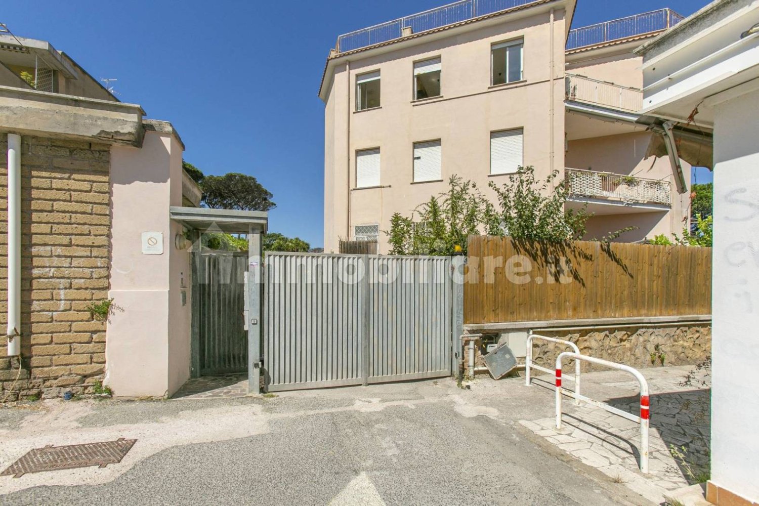 3 Schlafzimmer Wohnung in Anzio, Italy, Nr. 391695