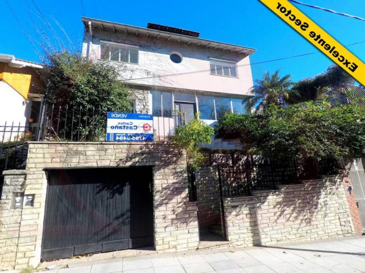 Дом с 3 спальнями в Висенте-Лопес, Аргентина № 63373