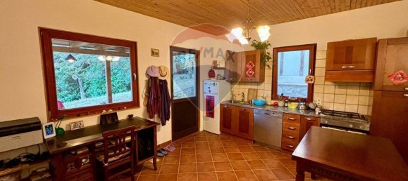 3 bedrooms House in Roccastrada, Italy No. 140927 8