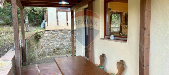 3 bedrooms House in Roccastrada, Italy No. 140927 4